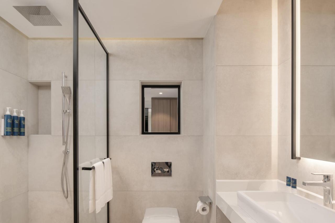 Four Points By Sheraton Kampala Exteriör bild