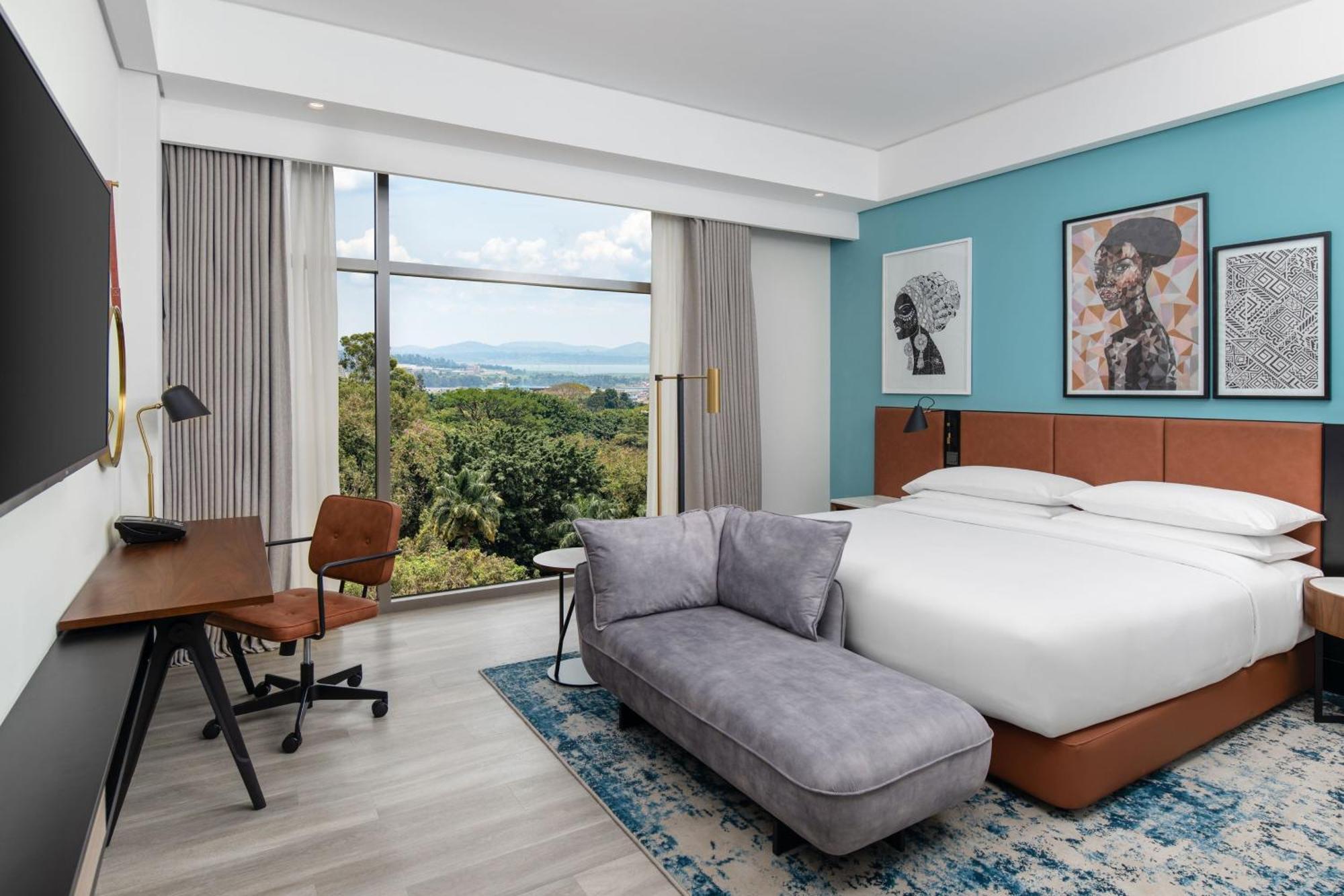 Four Points By Sheraton Kampala Exteriör bild