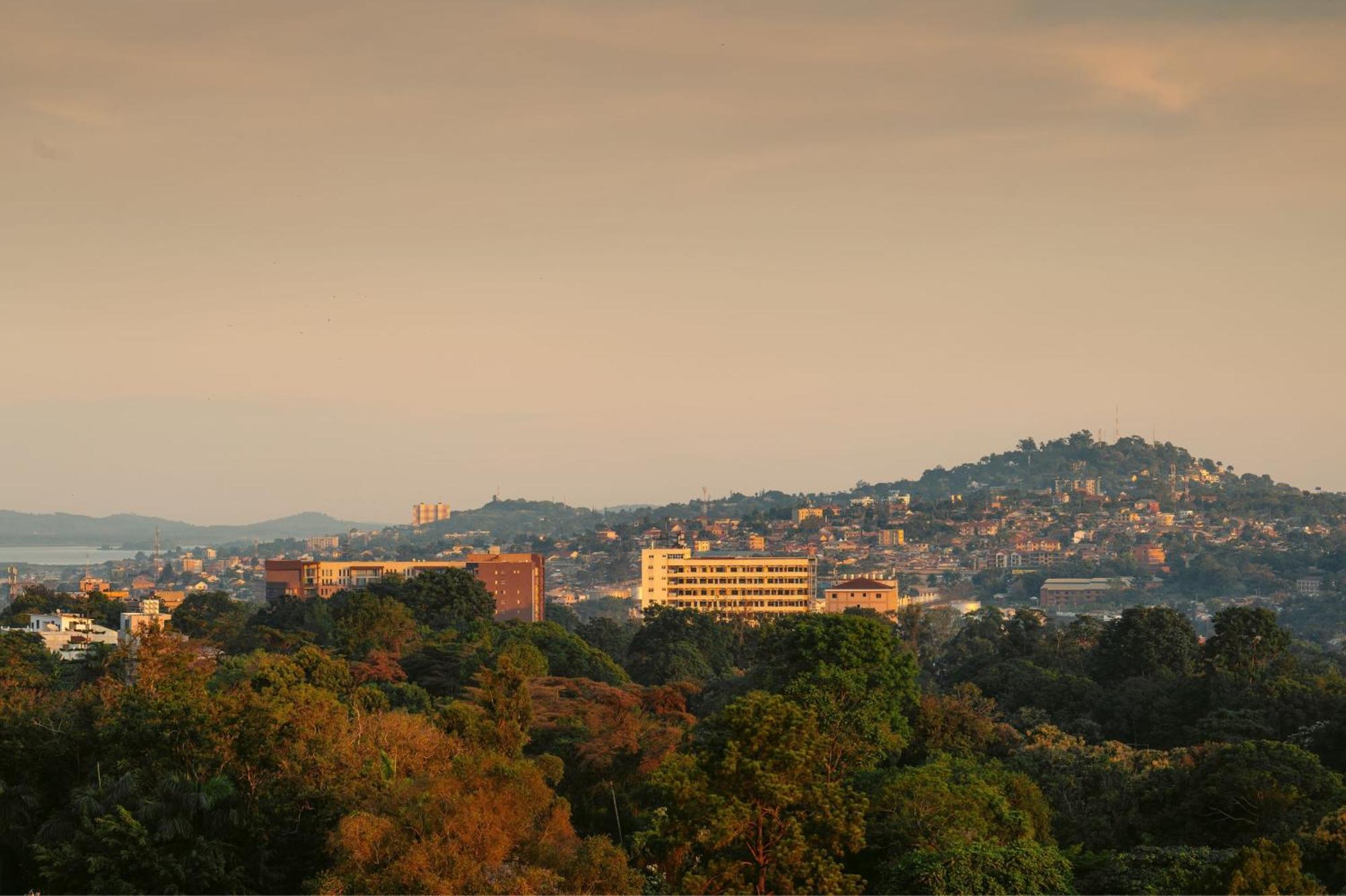 Four Points By Sheraton Kampala Exteriör bild